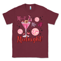 Burgundy meet me at midnight Classic Tee - MaliasSmallBusiness