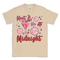 Mushroom meet me at midnight Classic Tee - MaliasSmallBusiness