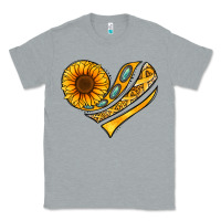 Heather Grey Childhood Cancer Awareness heart Classic Tee - NancyCooperArtShop