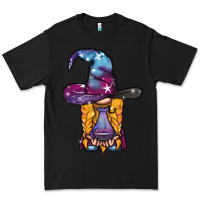 Black witch gnome with poison Premium Tee - BundleAndBundleShop
