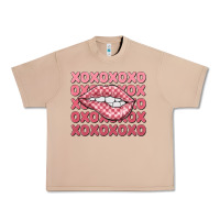 Burro xoxo checker lips Urban Heavy Tee - MaliasSmallBusiness