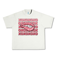 Pistachio xoxo checker lips Urban Heavy Tee - MaliasSmallBusiness