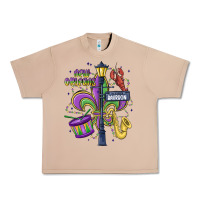 New Orleans Mardi Gras Streets Urban Heavy Tee | Teevron
