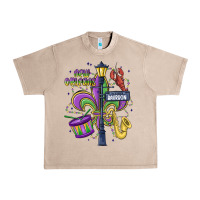 French Oak new orleans mardi gras streets Urban Heavy Tee - MaliasSmallBusiness