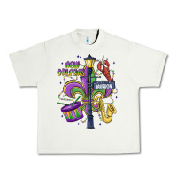 Pistachio new orleans mardi gras streets Urban Heavy Tee - MaliasSmallBusiness