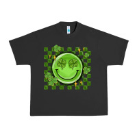 Pigment Black checkered st. patrick's day Urban Heavy Tee - MaliasSmallBusiness