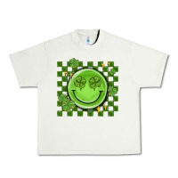 Pistachio checkered st. patrick's day Urban Heavy Tee - MaliasSmallBusiness