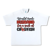 White would trade husband for a sack of crawfish Urban Heavy Tee - MaliasSmallBusiness