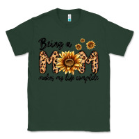 Sports Green being a mom makes my life complete Classic Tee - MaliasSmallBusiness