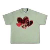 Oil Green leopard hearts Urban Heavy Tee - MaliasSmallBusiness