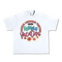 White making memories together family vacation 2024 Urban Heavy Tee - MaliasSmallBusiness
