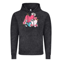 Vintage Black nurse hearts Vintage Hoodie - MaliasSmallBusiness