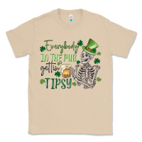 Mushroom everybody in the pub gettin' tipsy Classic Tee - MaliasSmallBusiness