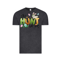 Vintage Black the hunt is on Vintage Tee - MaliasSmallBusiness