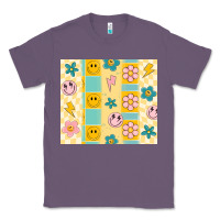 Lavender retro daisy Classic Tee - MaliasSmallBusiness