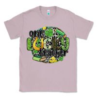 Lilac one lucky teacher Classic Tee - MaliasSmallBusiness
