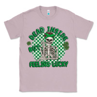 Lilac dead inside but feeling lucky Classic Tee - MaliasSmallBusiness