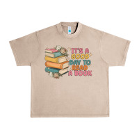 French Oak it's a good day to read a book Urban Heavy Tee - MaliasSmallBusiness