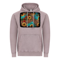 Vintage Zinc christmas sunflowers and buffalo plaid background Vintage Hoodie - Jasminsmagicworld