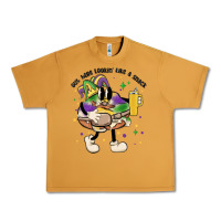 Peanut Butter out here lookin like a snack king cake mardi gras Urban Heavy Tee - MaliasSmallBusiness