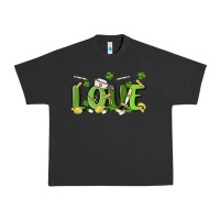 Pigment Black st patricks love nurse Urban Heavy Tee - MaliasSmallBusiness