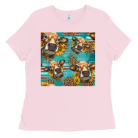Bubblegum Pink western sunflowers cow seamless pattern Ladies Tee - HRA Design Shop