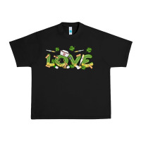 Black st patricks love nurse Urban Heavy Tee - MaliasSmallBusiness