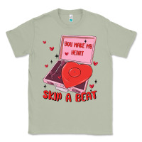 Matcha heart record player Classic Tee - MaliasSmallBusiness