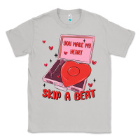 Moon Dust heart record player Classic Tee - MaliasSmallBusiness