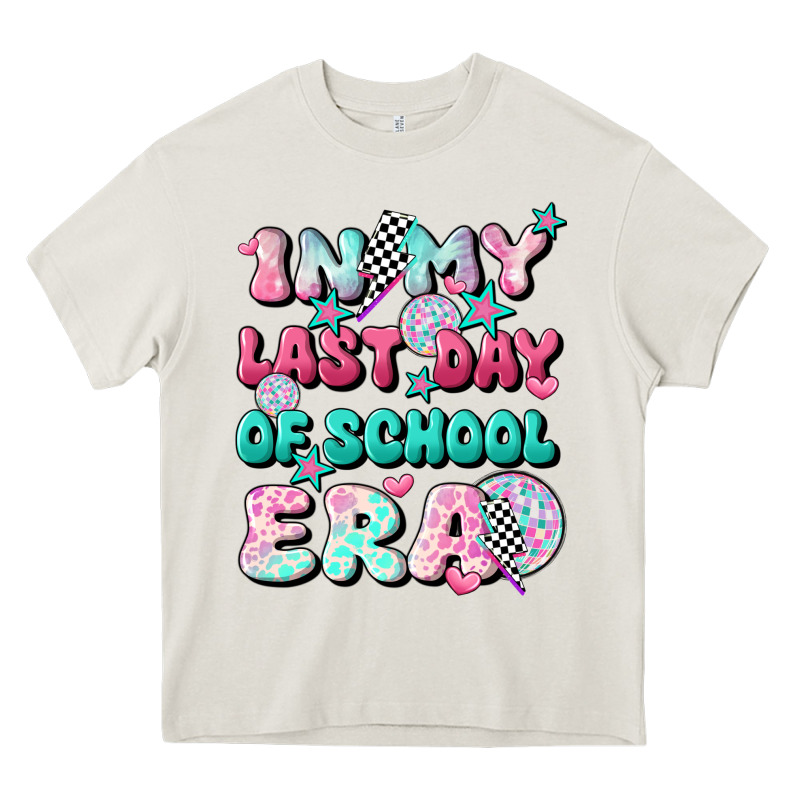 In My Last Day Of School Era Heavy Core Tee by JahusDesignShop | Teevron