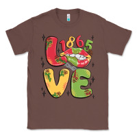 Chestnut love juneteenth lips Classic Tee - MaliasSmallBusiness