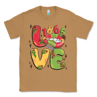 Toasted Coconut love juneteenth lips Classic Tee - MaliasSmallBusiness