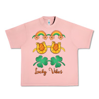 Salmon lucky vibes st. patrick's day Urban Heavy Tee - MaliasSmallBusiness