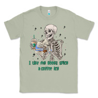 Matcha i like my books spicy and coffee icy Classic Tee - MaliasSmallBusiness