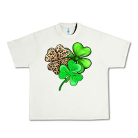 Pistachio three clover Urban Heavy Tee - AdoDesignShop