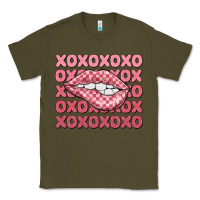 Army Green xoxo checker lips Classic Tee - MaliasSmallBusiness