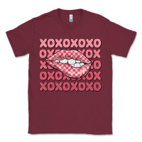Burgundy xoxo checker lips Classic Tee - MaliasSmallBusiness