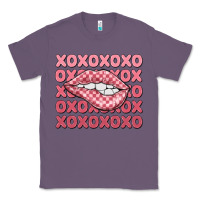 Lavender xoxo checker lips Classic Tee - MaliasSmallBusiness
