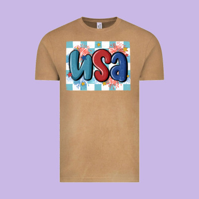 Usa Retro Vintage Tee Designed By Maliassmallbusiness