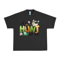 Pigment Black the hunt is on Urban Heavy Tee - MaliasSmallBusiness