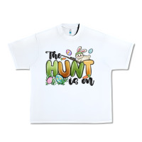 White the hunt is on Urban Heavy Tee - MaliasSmallBusiness
