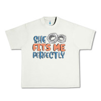 Pistachio she fits me perfectly Urban Heavy Tee - MaliasSmallBusiness