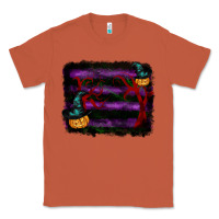 Copper halloween witch hat backround Classic Tee - RanaPortraitStore