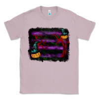 Lilac halloween witch hat backround Classic Tee - RanaPortraitStore