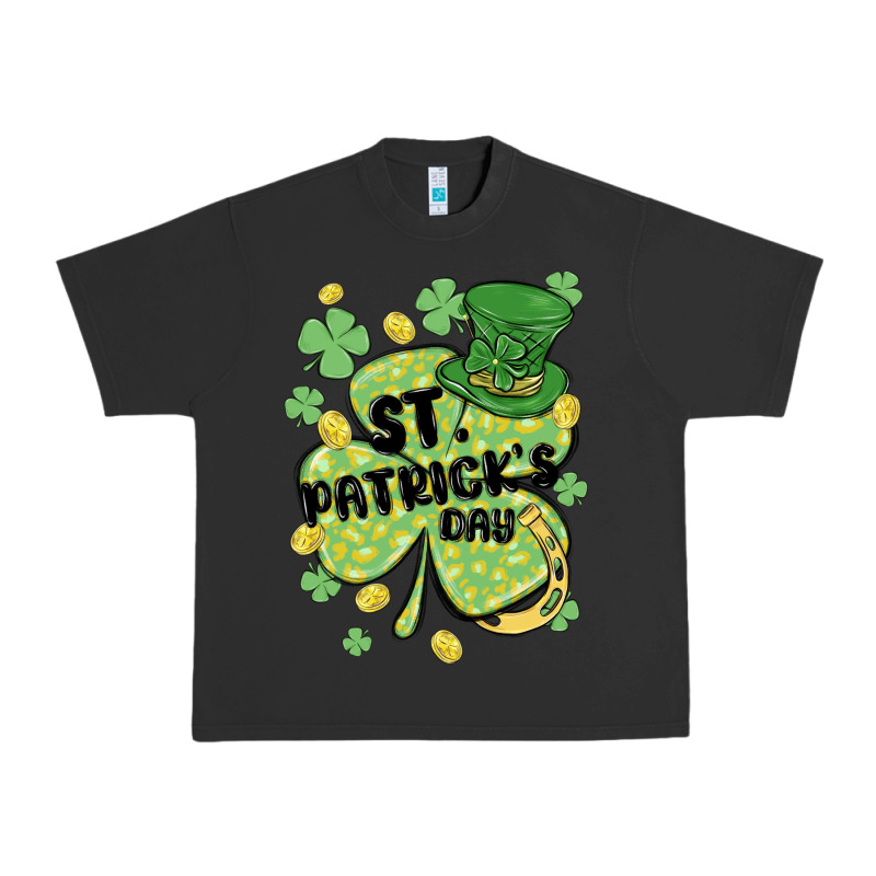 St. Patrick's Day Shamrock Urban Heavy Tee by MaliasSmallBusiness | Teevron