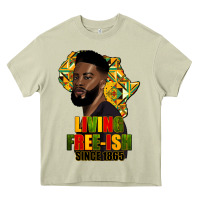 Mossy juneteenth living freeish since 1865 Heavy Core Tee - HRA Design Shop