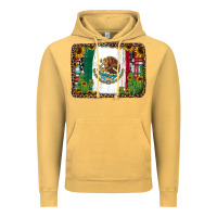 Vintage Mustard mexican flag background with cactus and sunflower Vintage Hoodie - Jasminsmagicworld