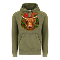 Vintage Olive christmas highland cow mistletoe Christmas Vintage Hoodie - Jasminsmagicworld