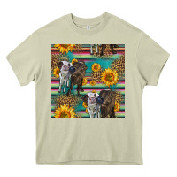Two Cute Heifers Seamless Pattern Heavy Core Tee | Teevron