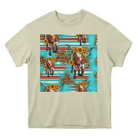 Mossy longhorn bull seamless pattern Heavy Core Tee - HRA Design Shop